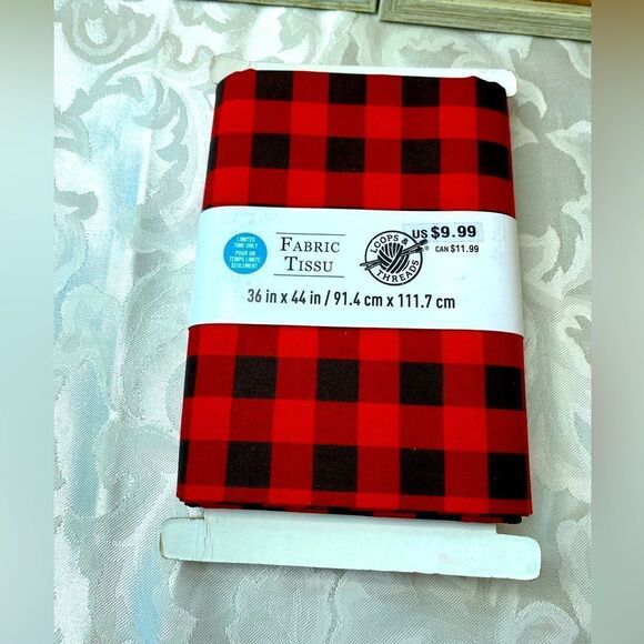 NWT Loops & Threads fabric 1 yard of cotton fabric red and black checks plaid - Picture 1 of 8